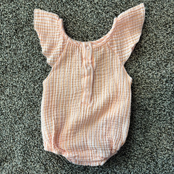 Tahari & Wonderluxe Pink Floral 4 pc Bodysuits Onsie Set Lot 0-3 mo Muslin NWOT - Picture 10 of 15